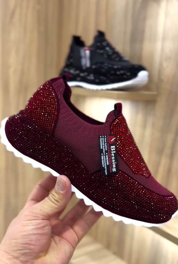 Módní, každodenní tenisky s krystaly