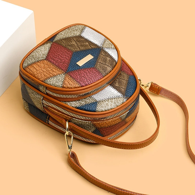 Dámská crossbody kabelka s vintage geometrickým vzorem