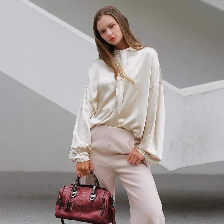 Velkokapacitní dámská kožená taška