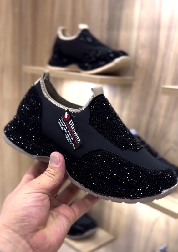 Módní, každodenní tenisky s krystaly