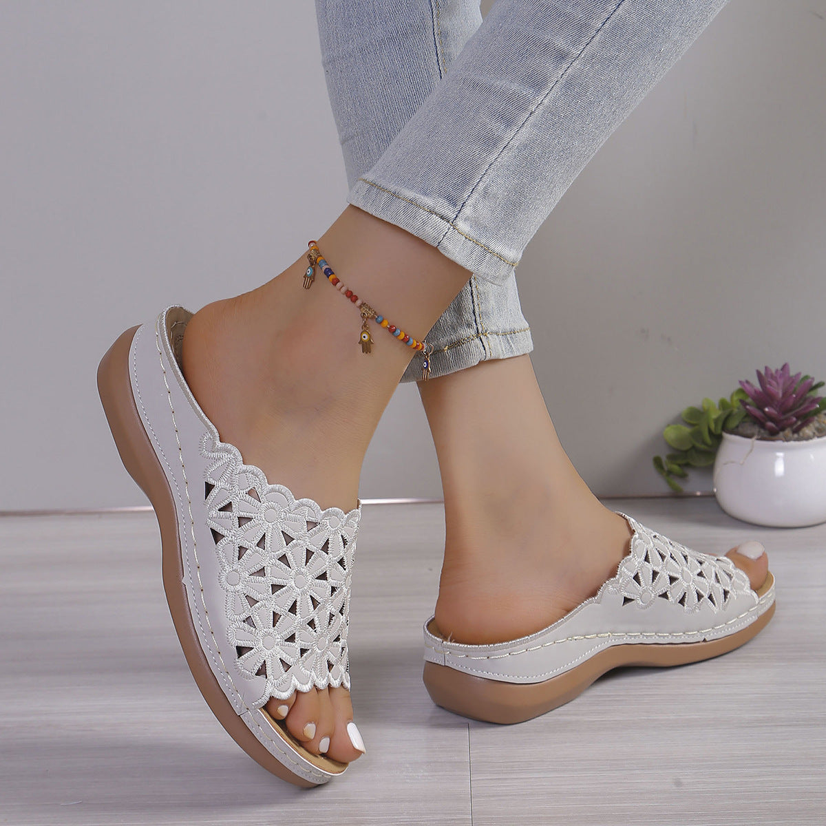 🔥Poslední den akce SLEVA 50 % - Dámské ortopedické sandály s pohodlným klínkem