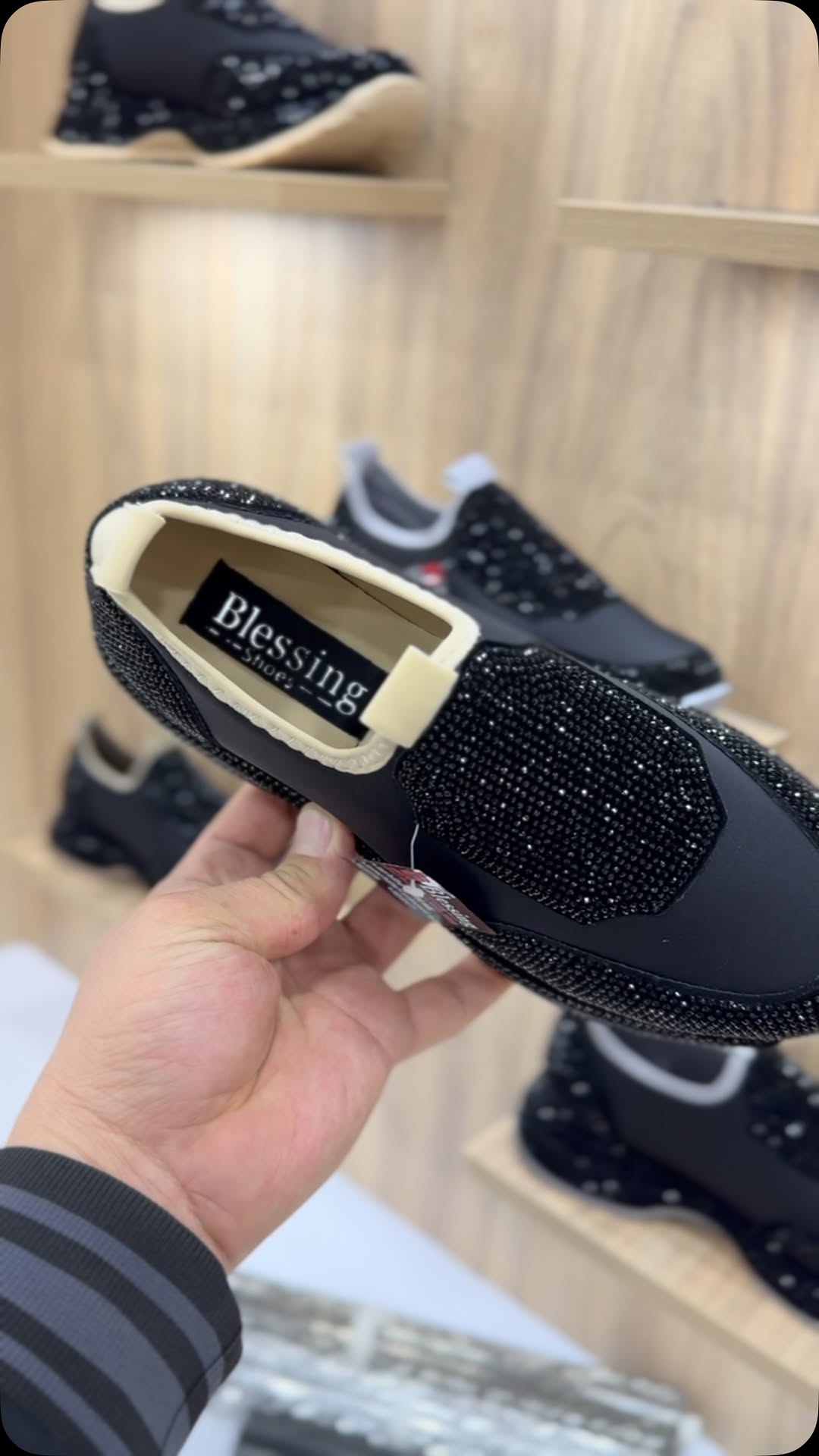 Módní, každodenní tenisky s krystaly