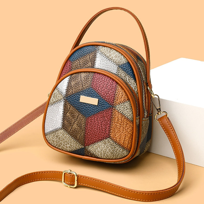 Dámská crossbody kabelka s vintage geometrickým vzorem