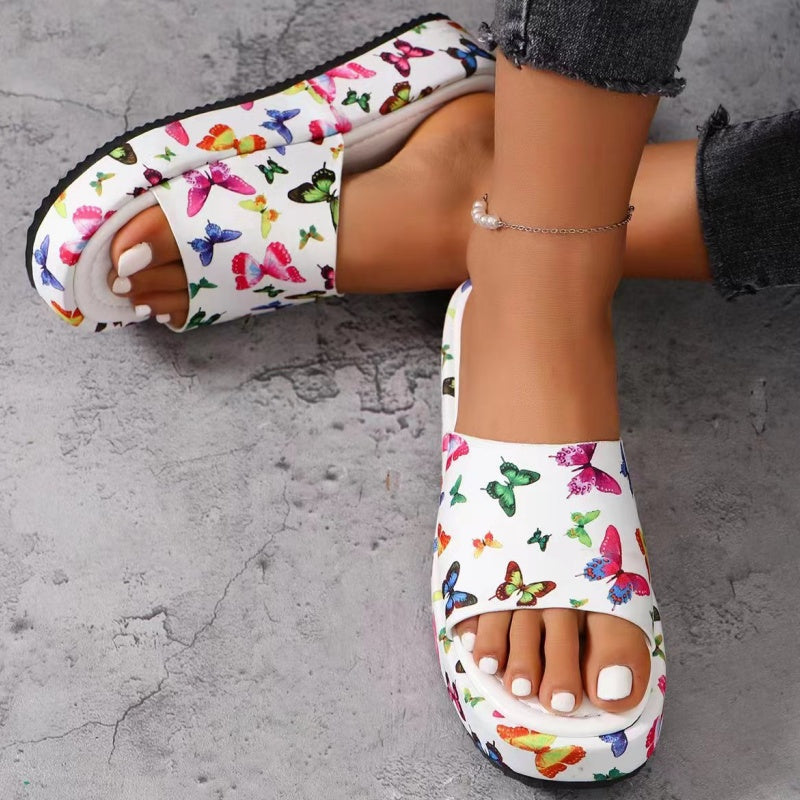 Protiskluzové pantofle na platformě absorbující pot