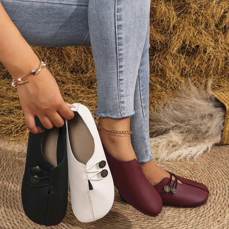 Dámské ploché kožené boty z měkké kůže