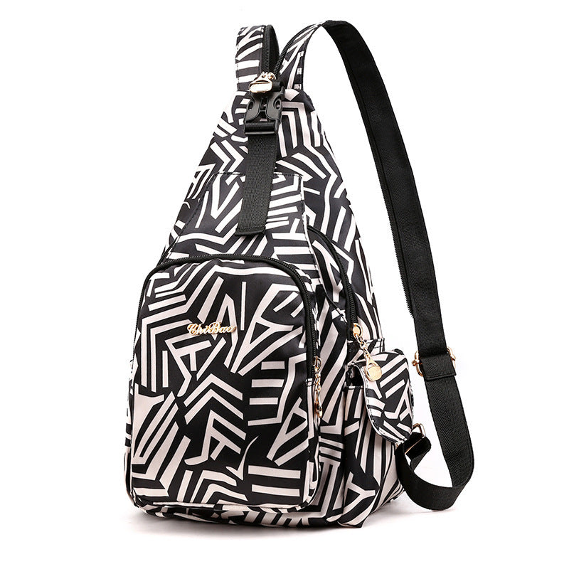 Lehký, voděodolný, multifunkční batoh s potiskem