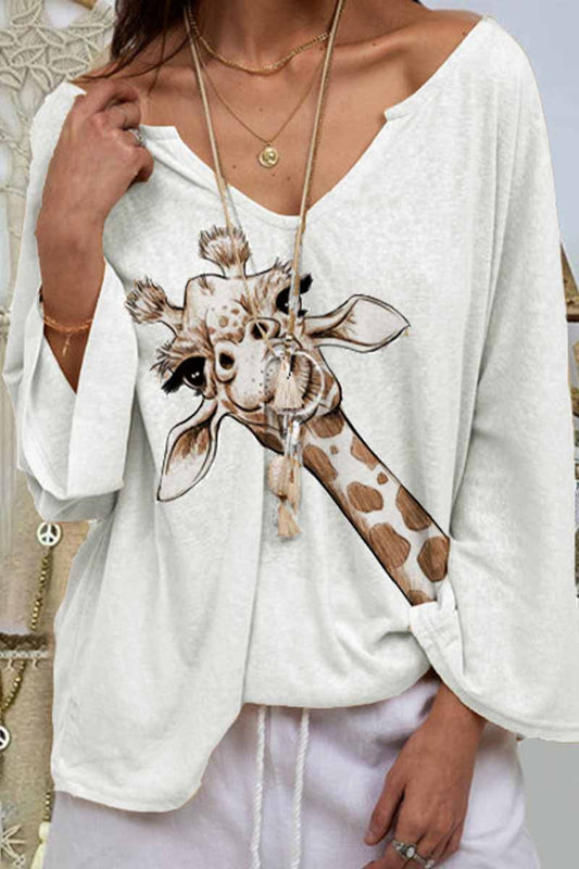 Dámské volné tričko s roztomilým zvířecím potiskem s výstřihem do V